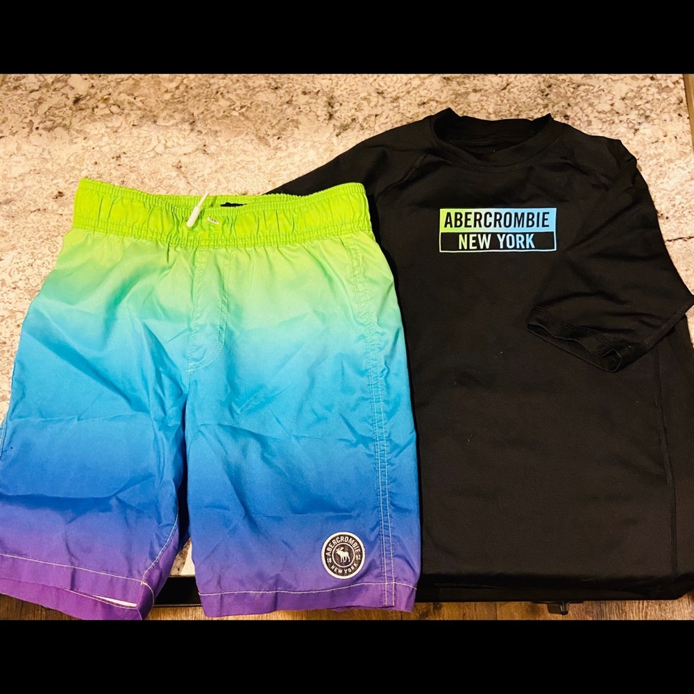 Boys Abercrombie swim set